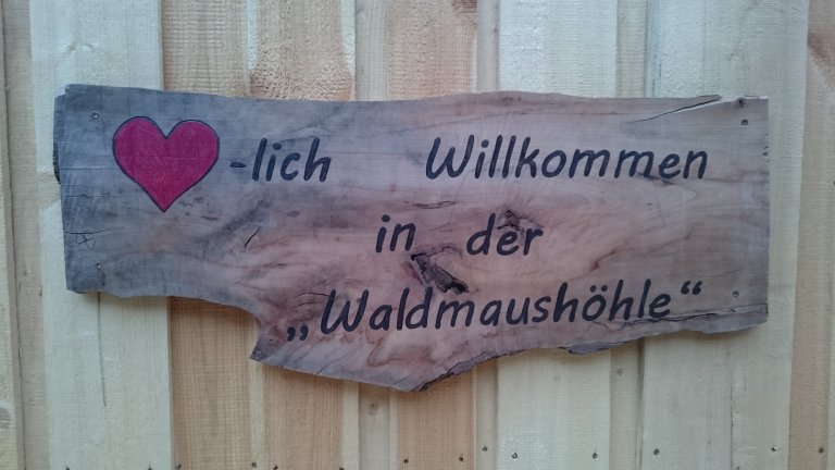 Herzlich Willkommen in der Waldmaushöhle